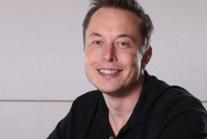 Elon Musk to outfit the world with satellite internet