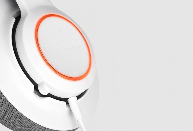 The microphone is located on the left earcup and is built-in, making the Prism a stunner in terms of design.