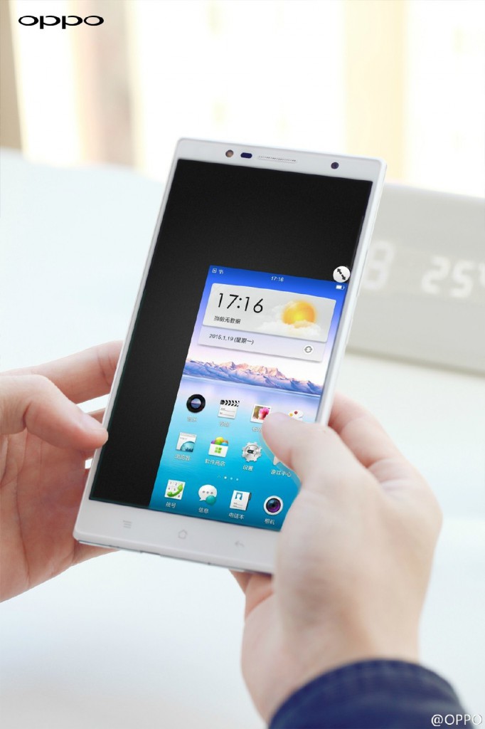 oppo-u3-one-handed