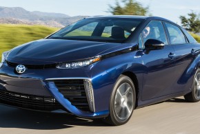 toyota-hydrogen-fuel-cell-patents-royalty-free