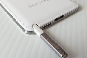 Samsung-Galaxy-Note-4-trailer-S-Pen.jpg